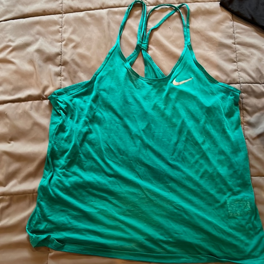 Nike dri fit tank